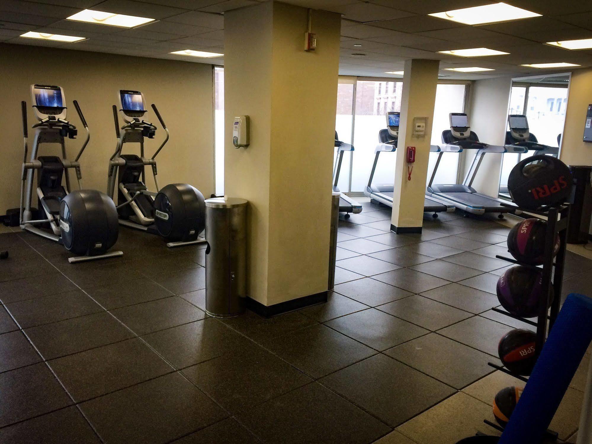 Embassy Suites Philadelphia - Center City Εξωτερικό φωτογραφία